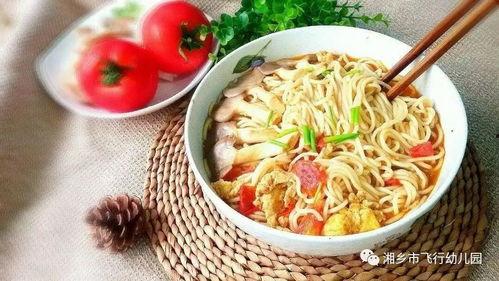 娱乐吃瓜酱面条哥,娱乐吃瓜界的风云人物